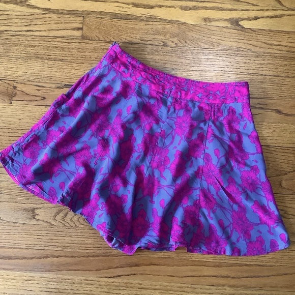 Free People Sheila pink/blue gray floral shorts, size 6 - Picture 3 of 8